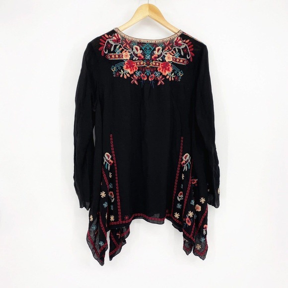 Johnny Was Dulci Tunic Black Size Medium Floral Embroidered Red Long Sleeve - Picture 5 of 5